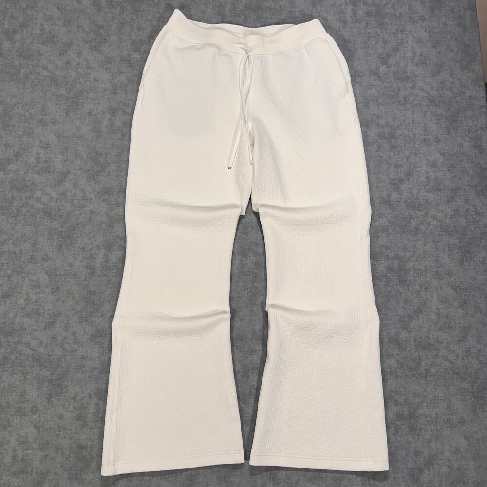 Lululemon Textured High Rise Flared Track Pant Stretch White Womens size 10